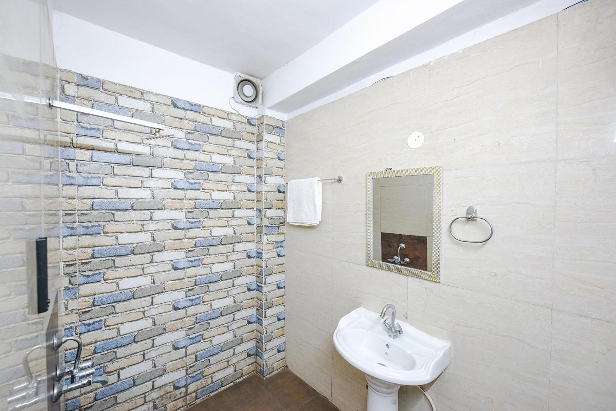 Fabhotel Kgf Dharampur  Exteriér fotografie