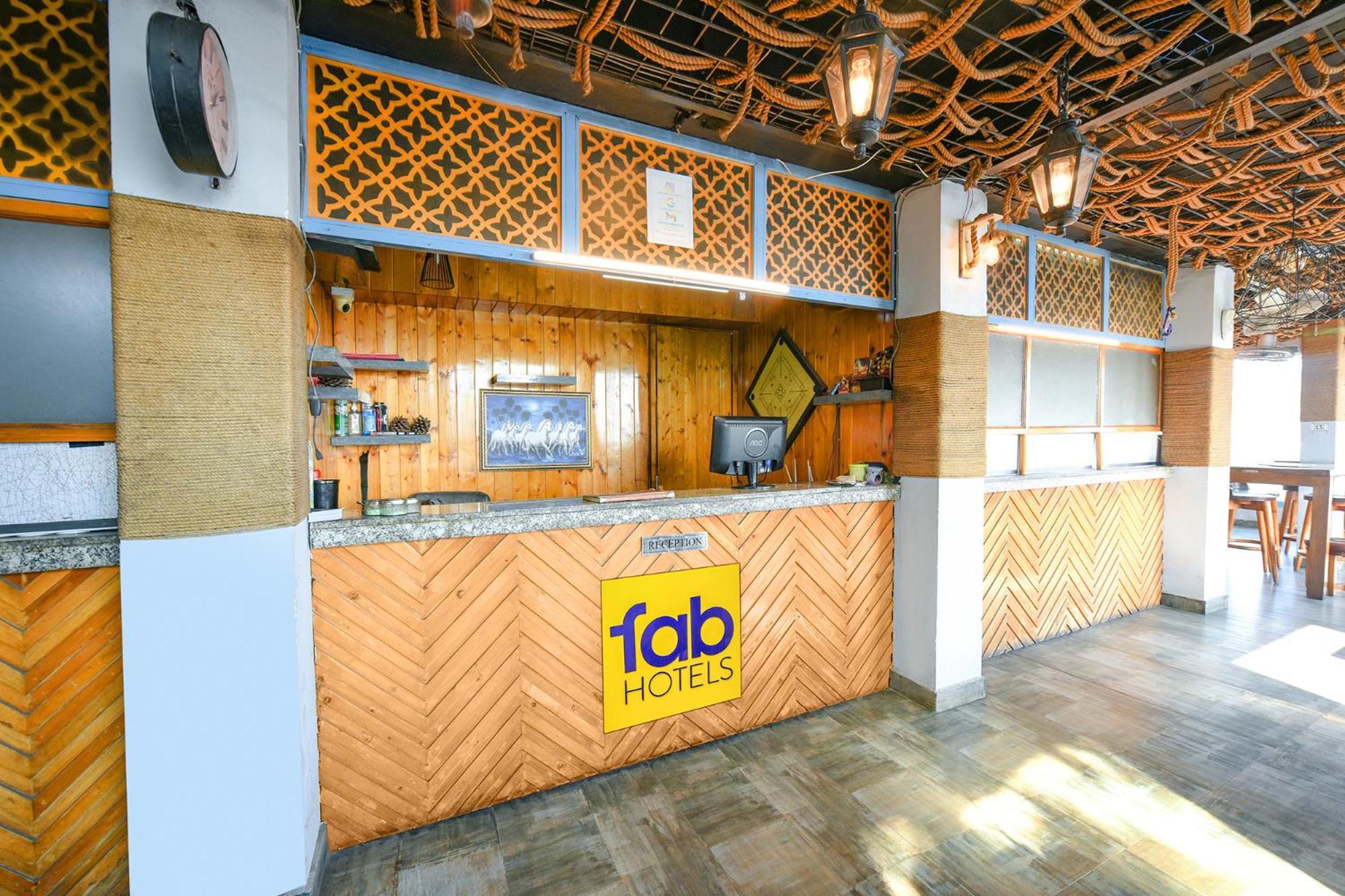 Fabhotel Kgf Dharampur  Exteriér fotografie